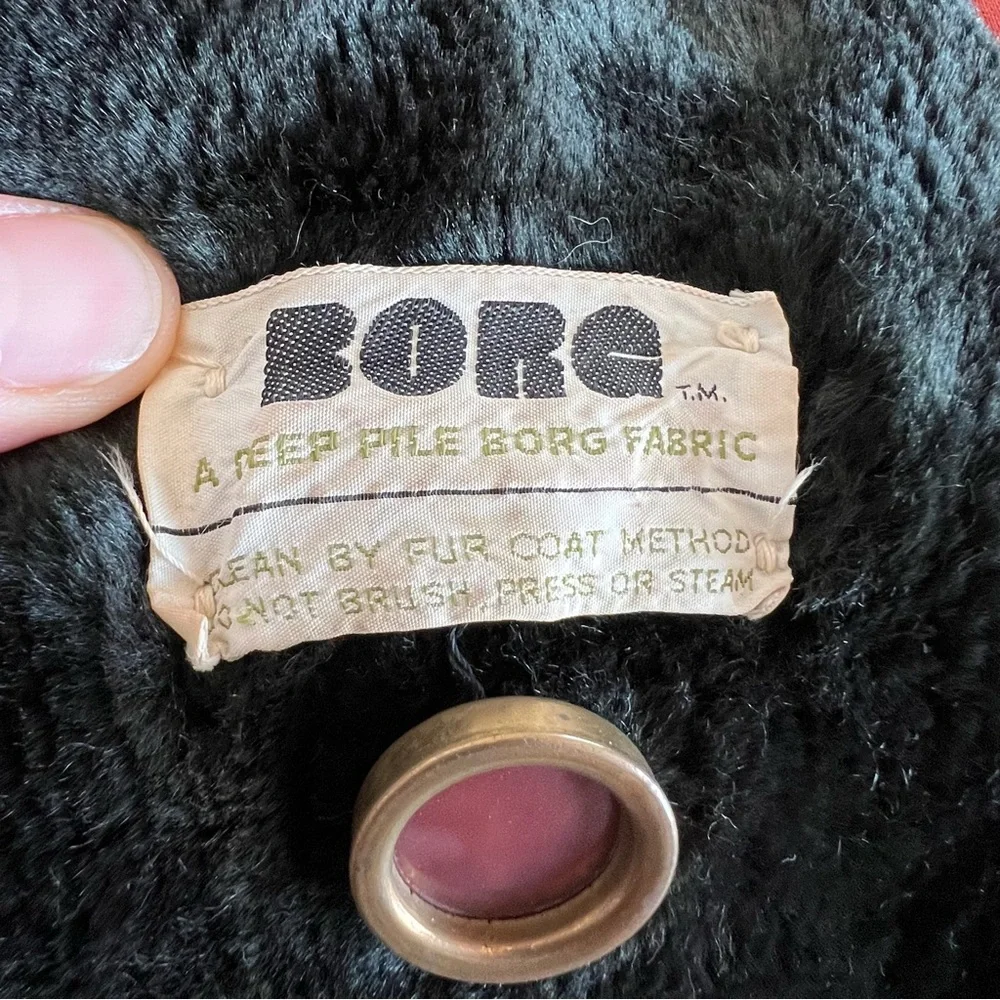 Vintage Faux Fur Coat - Picture 10 of 13